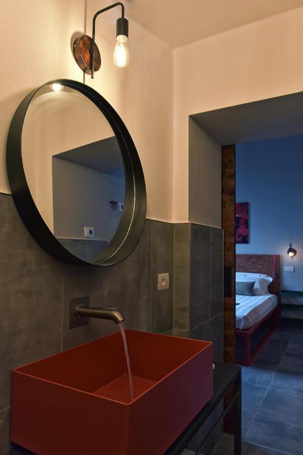 Garage47 Storica Officina Meccanica Loft B&B In Pienza Exterior foto