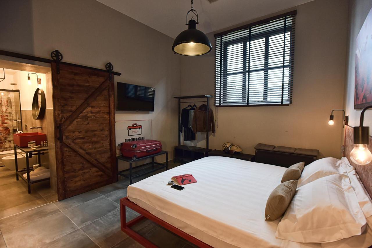 Garage47 Storica Officina Meccanica Loft B&B In Pienza Exterior foto