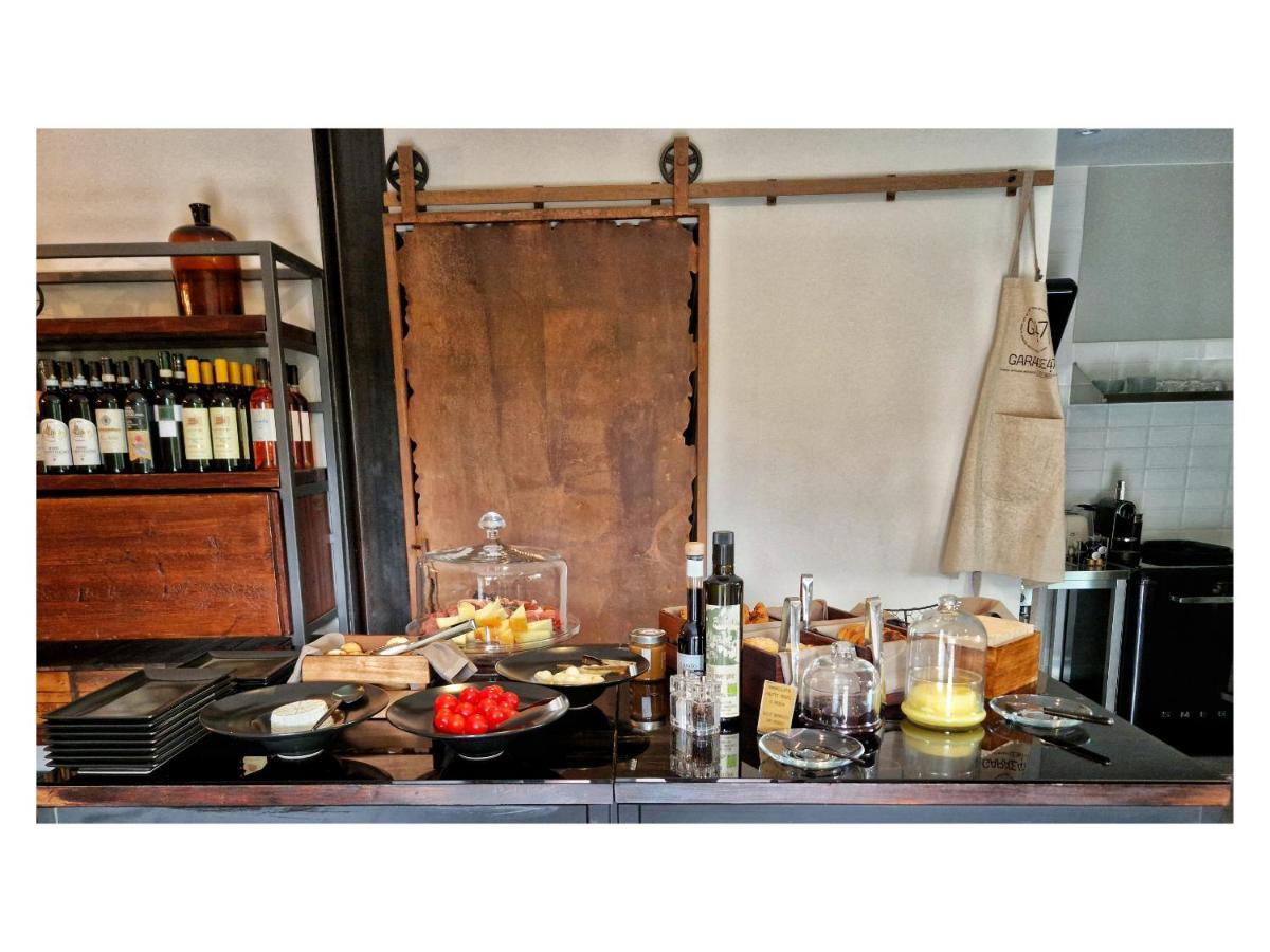 Garage47 Storica Officina Meccanica Loft B&B In Pienza Exterior foto