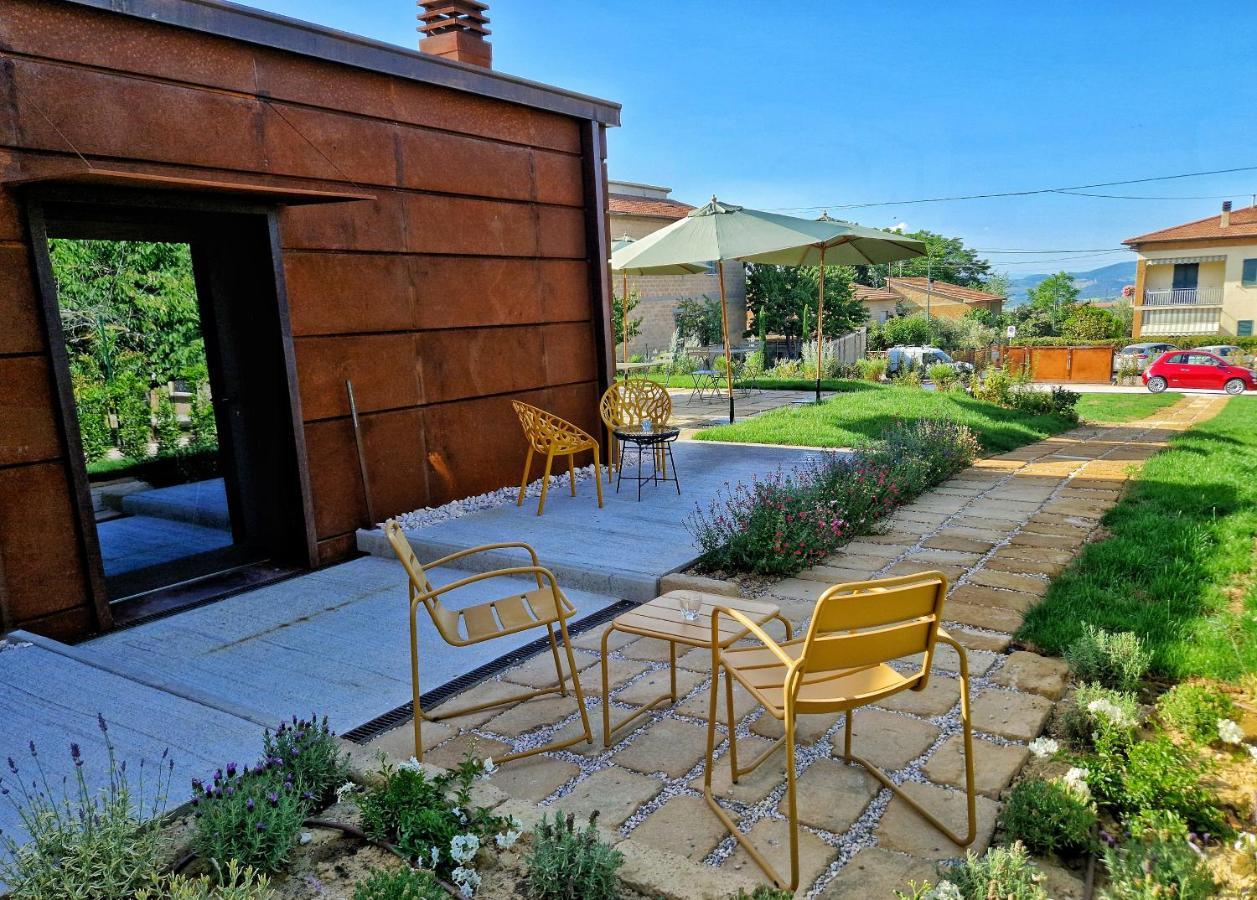 Garage47 Storica Officina Meccanica Loft B&B In Pienza Exterior foto