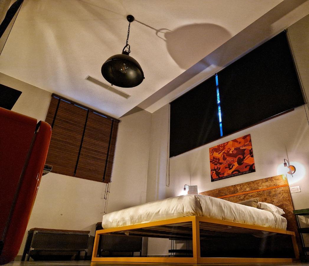 Garage47 Storica Officina Meccanica Loft B&B In Pienza Exterior foto